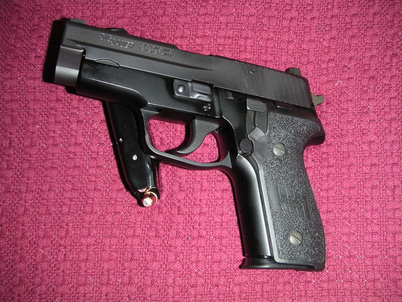 Pic of Sig P228